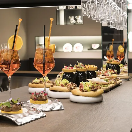 Finis Africae * 세니갈리아