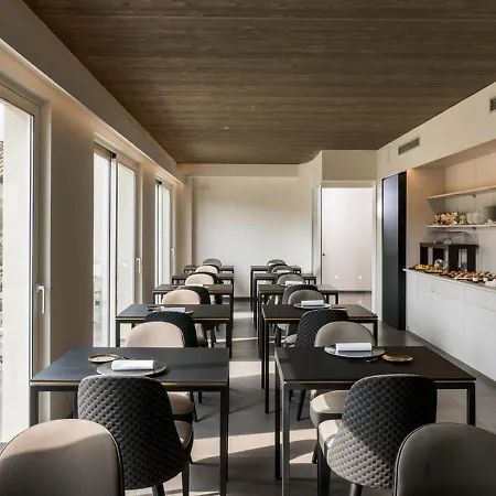 Finis Africae 컨트리하우스 *